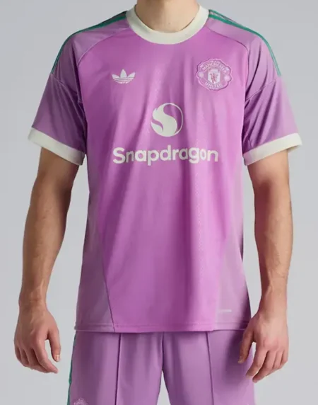 Manchester United 26 Away Pink Jersey