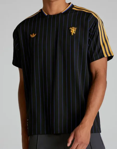 Manchester United Terrace Icons Black Jersey